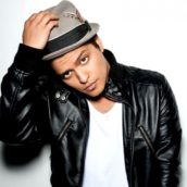 Bruno Mars: Ascolta “Versace On The Floor”, il nuovo singolo