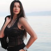 Luisa Corna: Ascolta “Col tempo imparerò”, il nuovo singolo
