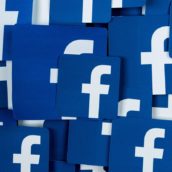 Facebook:entro il 2070 ci saranno più morti che vivi