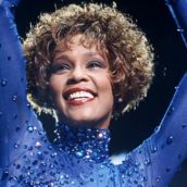 Whitney Houston: annunciato il biopic scritto da Anthony McCarten