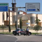 Benevento, 45enne arrestato per atti persecutori e maltrattamenti in famiglia