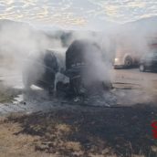 Auto in fiamme nella notte ad Atripalda. Indagini in corso