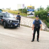 Tocco Caudio, i Carabinieri denunciano due persone per porto illegale di armi e minaccia aggravata
