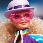 Arriva Barbie “Elton John”, ispirata alla star mondiale