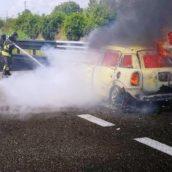 Baiano, fiamme sulla A16: illeso il conducente
