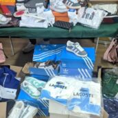 Sequestrati 110 prodotti di abbigliamento, calzature e borse contraffatti