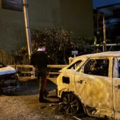 Solofra, due a fuoco nella notte: indagano i Carabinieri