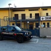 Monteforte Irpino, tenta il furto all’interno di un’abitazione e all’arrivo dei Carabinieri tenta la fuga: bloccato e arrestato