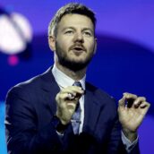 Alessandro Cattelan condurrà “Sanremo Giovani” e “DopoFestival”